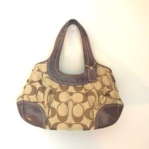 Beautiful hobo coach purse